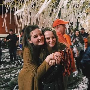 Meet your Posher, Abbey